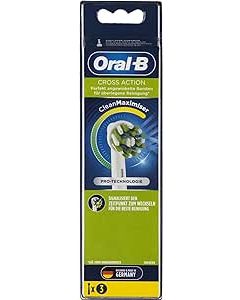 Oral-B CrossAction Toothbrush Heads with CleanMaximiser - 3 Pack